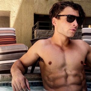 Owen - rencontre-Naturiste-La Rochelle